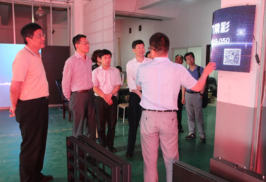 常州大學黨委浦玉忠、副校長芮國強，常州市政協副主席、三會會長顧森賢，常州市中小企業促進中心主任胥加祥等領導來我司參觀考察